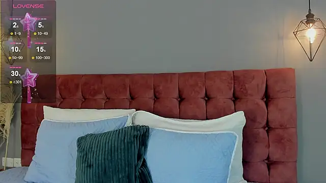 victoria decapri online show from 04-22-26, 07:04