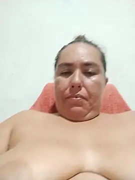 yyuly online show from 11-07-25, 12:43