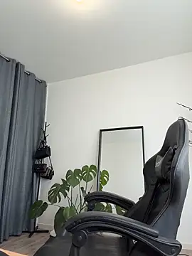 HATSUNE   online show from 02-09-26, 11:14