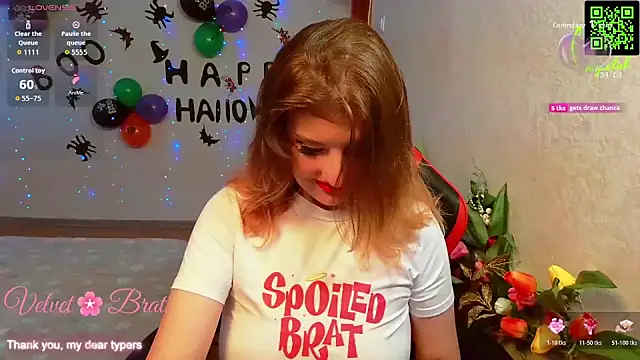 QueenInSilence online show from 10-19-25, 09:26