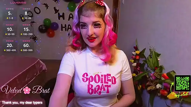 QueenInSilence online show from 11-02-25, 09:17