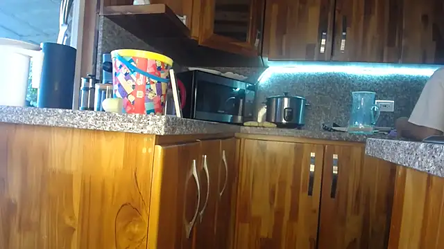 habdiela online show from 10-17-25, 09:17