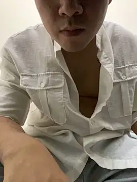 Snapshot of lahungdj12 chatting on 10-24-25, 12:34 lahungdj12 online show from 10-24-25, 12:34