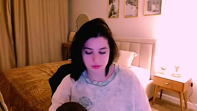 lil angel  online show from 02-14-26, 03:47