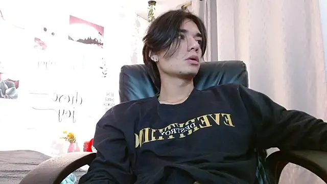 Snapshot of davoxer chatting on 09-19-25, 03:30 davoxer online show from 09-19-25, 03:30