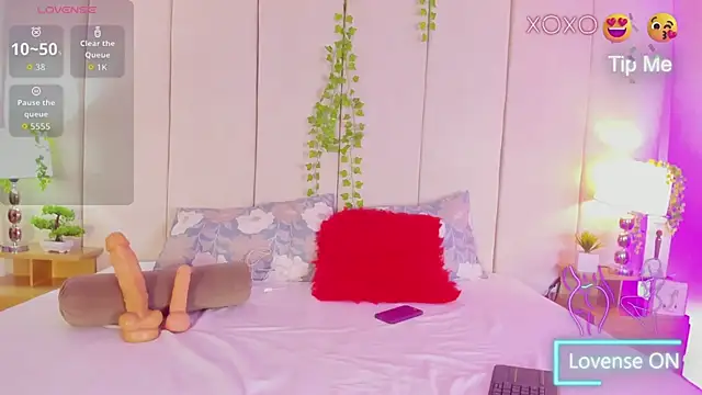 mia rousse25 online show from 04-23-26, 01:29