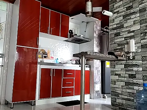 Masterblue hot online show from 12-04-25, 08:06