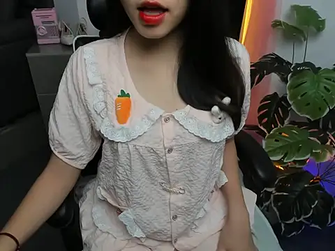 Xiao cute online show from 09-25-25, 02:32