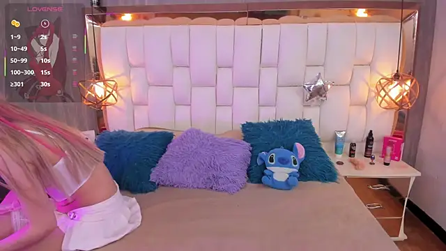 Foxxy Doll online show from 03-30-26, 04:41