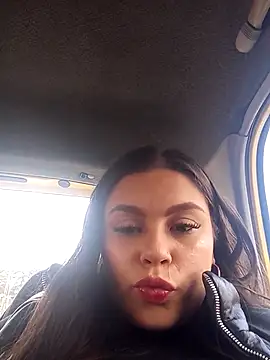 Snapshot of Laia__hadid chatting on 09-26-25, 05:06 Laia hadid online show from 09-26-25, 05:06