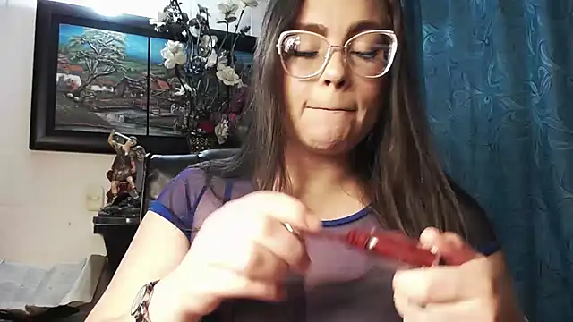 Snapshot of Laia__hadid chatting on 10-09-25, 09:24 Laia hadid online show from 10-09-25, 09:24