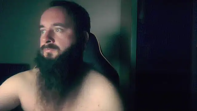 LondonMan1988 online show from 11-21-25, 04:16