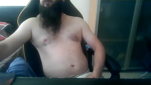 LondonMan1988 online show from 04-26-26, 08:34