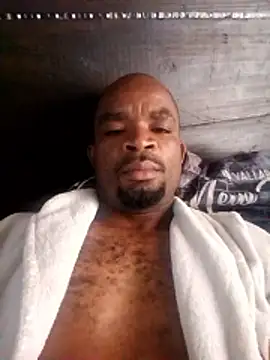 mdavazo00 online show from 01-12-26, 09:25