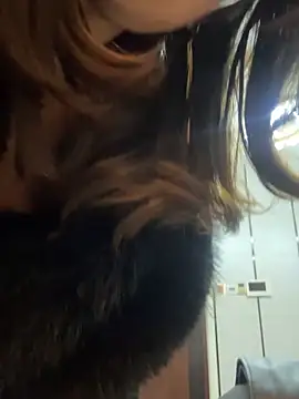 anna yngs online show from 12-04-25, 02:04