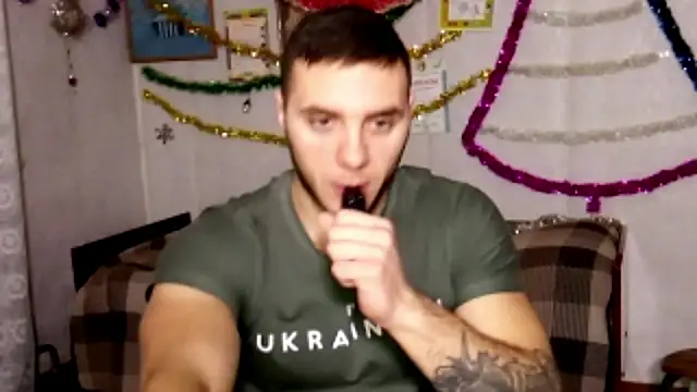 Jordan1Dior online show from 12-23-25, 06:55