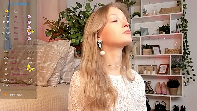 Kara smalltits online show from 10-11-25, 11:53