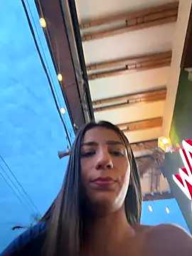 -juicy  online show from 11-16-25, 10:37