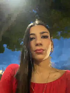 Snapshot of -juicy_ chatting on 05-21-26, 11:23 -juicy online show from 05-21-26, 11:23
