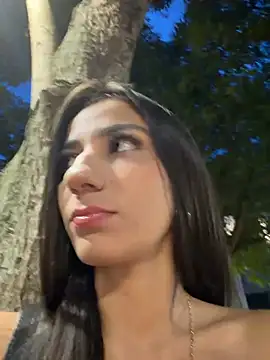 Snapshot of -juicy_ chatting on 05-23-26, 11:20 -juicy online show from 05-23-26, 11:20