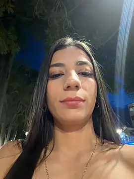 Snapshot of -juicy_ chatting on 05-26-26, 11:34 -juicy online show from 05-26-26, 11:34