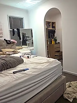 iamthepublickmasterbater online show from 12-04-25, 11:24