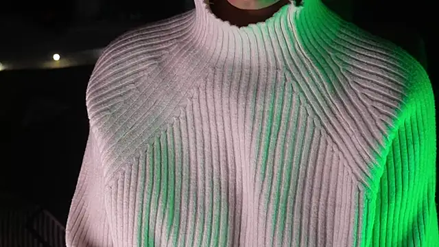 NidhiChandra online show from 12-20-25, 10:00