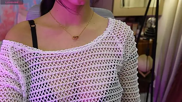 NidhiChandra online show from 04-16-26, 04:08