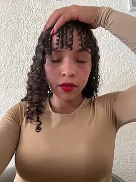 Yasmin777  online show from 03-02-26, 08:04