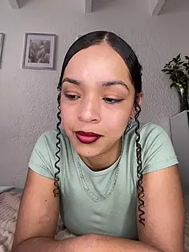 Snapshot of Yasmin777_ chatting on 06-09-26, 05:46 Yasmin777 online show from 06-09-26, 05:46