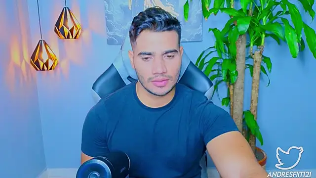 AndresR3 online show from 09-26-25, 01:09