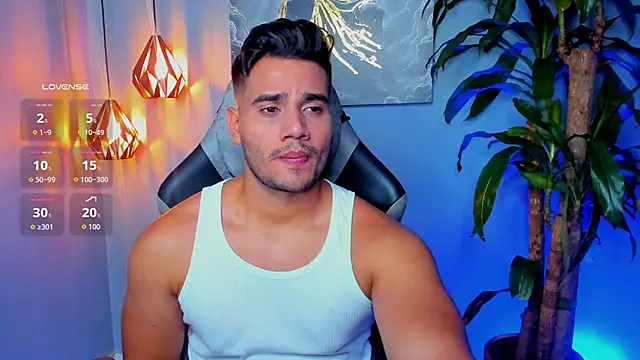 AndresR3 online show from 11-30-25, 08:35