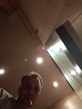 manchego85 online show from 10-15-25, 10:21