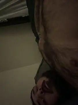 Snapshot of daddydrewskiez chatting on 12-14-25, 05:13 daddydrewskiez online show from 12-14-25, 05:13