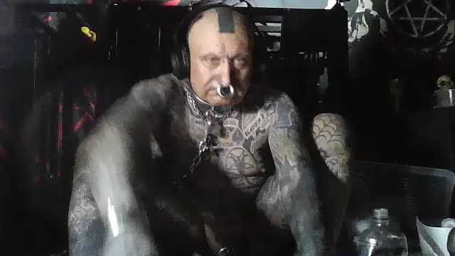 object857 online show from 04-22-26, 12:02