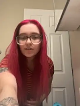 MommaBigTits24 online show from 03-13-26, 07:09