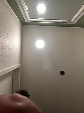 1n0nlythroat online show from 06-18-26, 10:19