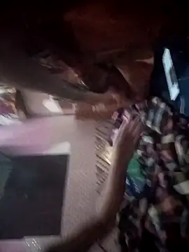 Snapshot of USER-MAYA chatting on 11-03-25, 03:24 USER-MAYA online show from 11-03-25, 03:24