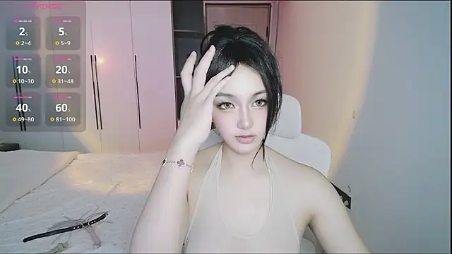 Snapshot of Olivia520 chatting on 10-09-25, 05:27 Olivia520 online show from 10-09-25, 05:27