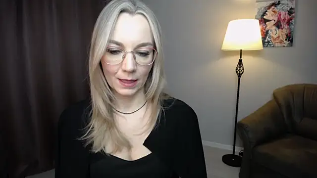 Ava Elior online show from 11-27-25, 09:55