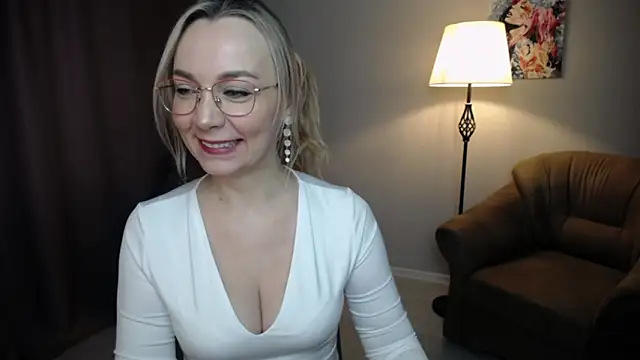 Ava Elior online show from 03-08-26, 11:25