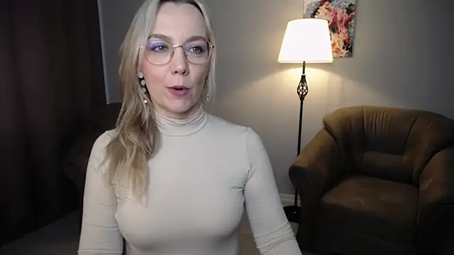 Ava Elior online show from 04-27-26, 09:40