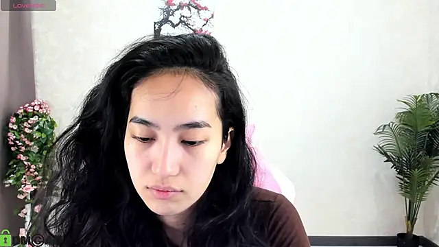 FlirtyAura online show from 11-04-25, 03:05