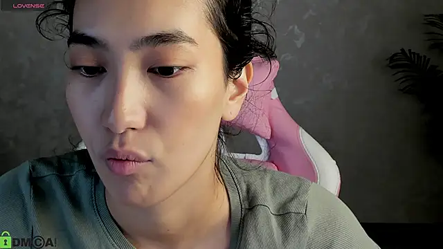 FlirtyAura online show from 11-21-25, 03:16