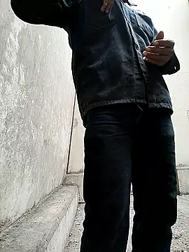 Kesurra online show from 03-06-26, 03:19