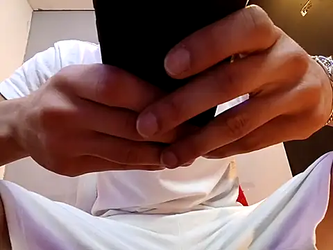 Snapshot of jhonny_thes28 chatting on 10-22-25, 02:34 jhonny thes28 online show from 10-22-25, 02:34