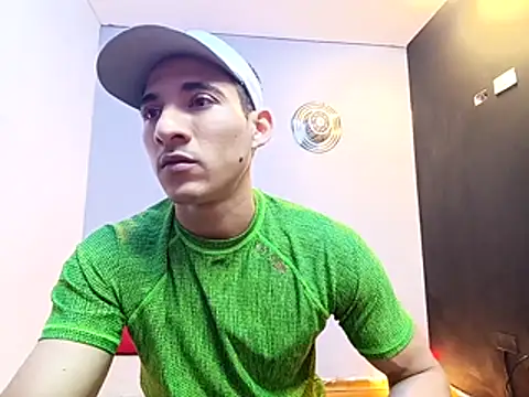 Snapshot of jhonny_thes28 chatting on 11-07-25, 12:32 jhonny thes28 online show from 11-07-25, 12:32