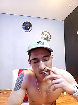 Snapshot of jhonny_thes28 chatting on 11-10-25, 09:30 jhonny thes28 online show from 11-10-25, 09:30