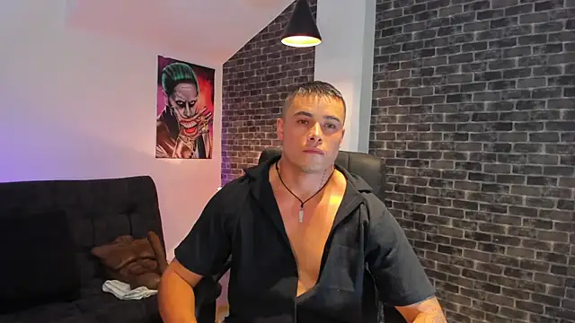 Snapshot of connorsmiith chatting on 09-09-25, 04:34 connorsmiith online show from 09-09-25, 04:34