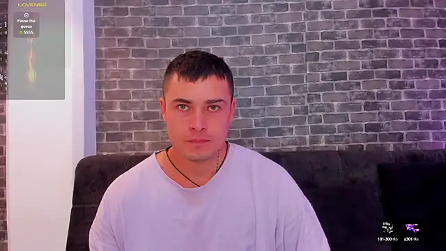 Snapshot of connorsmiith chatting on 09-26-25, 11:36 connorsmiith online show from 09-26-25, 11:36